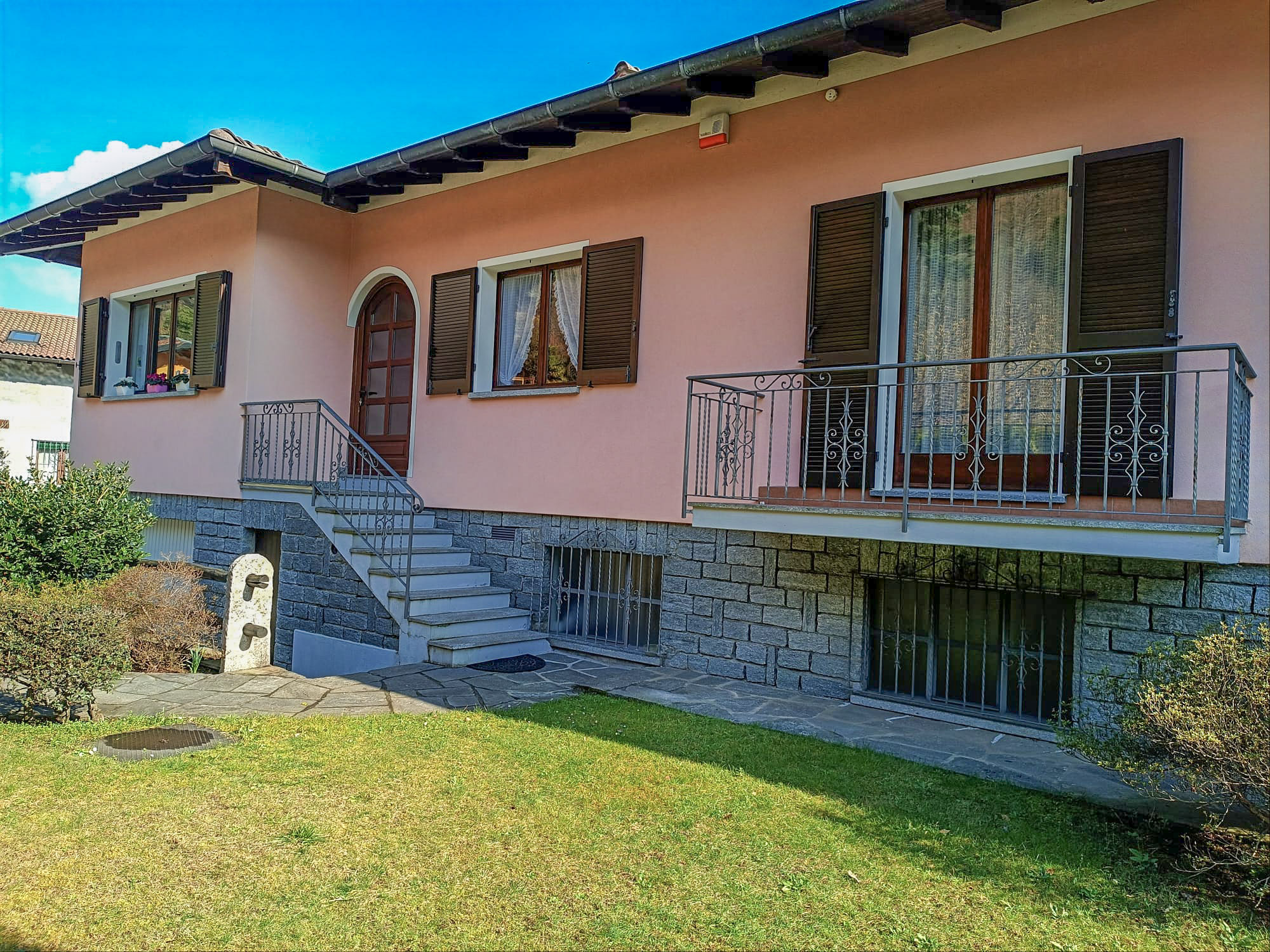 Teilansicht des Hauses