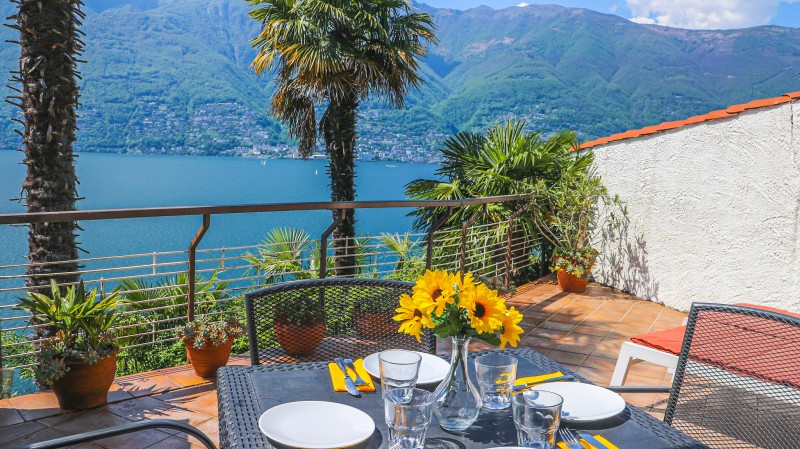 Ca. 20 m² große Sonnenterrasse