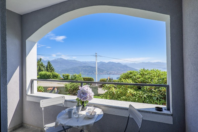 Überdachter Balkon