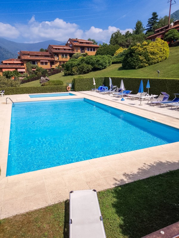 Ca. 15.000 m² großes Gemeinschaftsgrundstück mit Pool